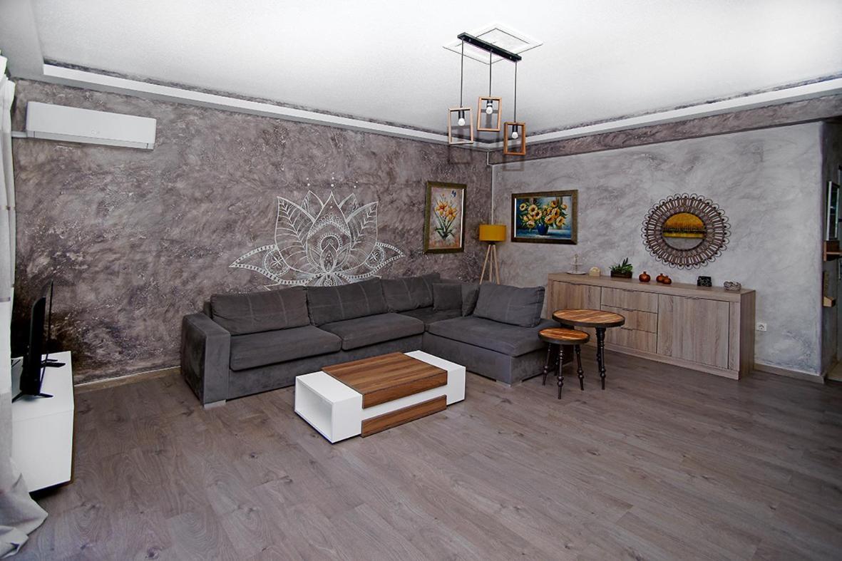 Appartement Dimitra à Kyparissia Extérieur photo